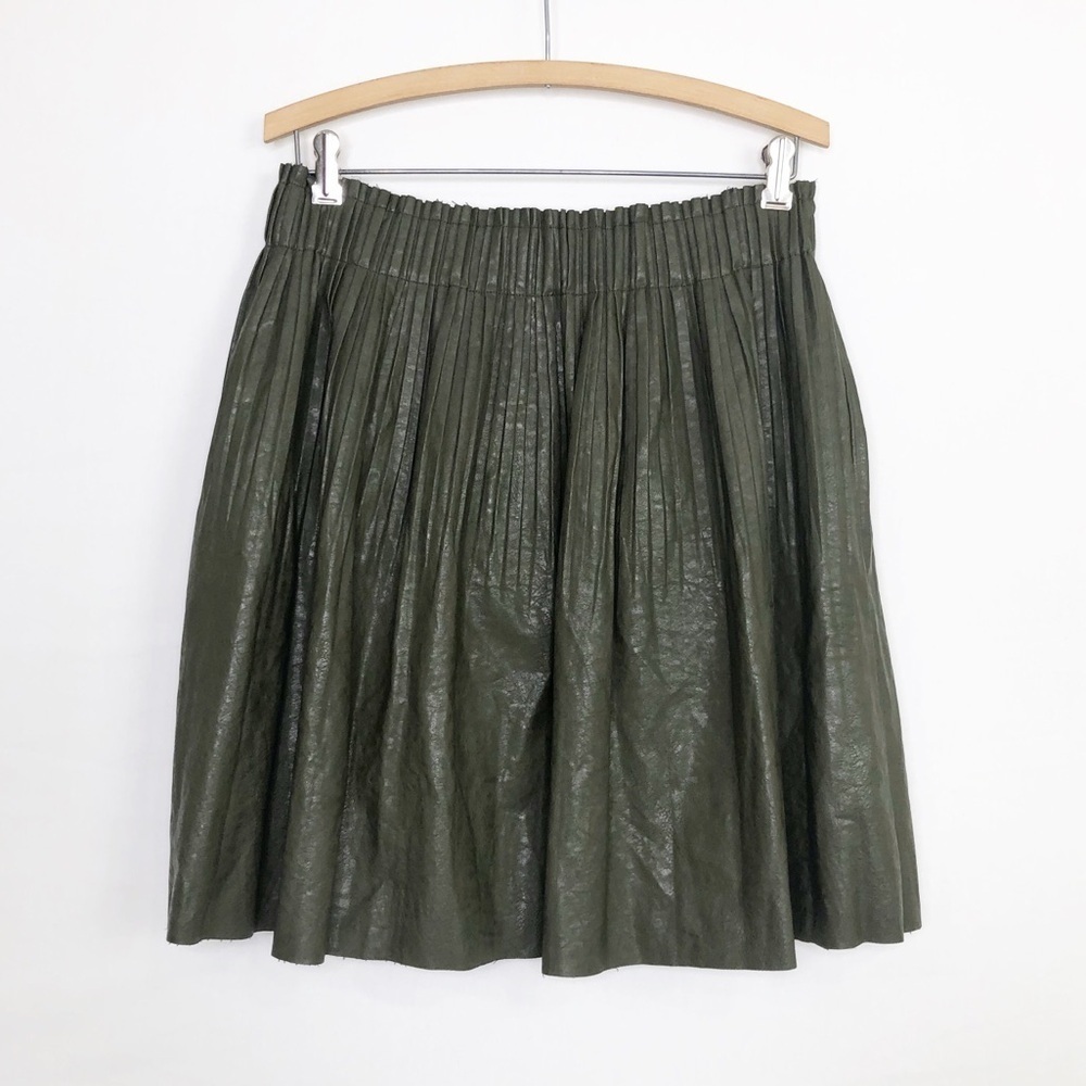 Anthropologie olive green faux, leather pleated skirt - Picture 4 of 11